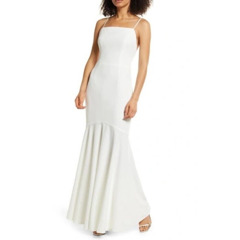 Elliatt Collins Mermaid Gown Women's Large‎ Ivory Maxi Dress Strappy Square Neck